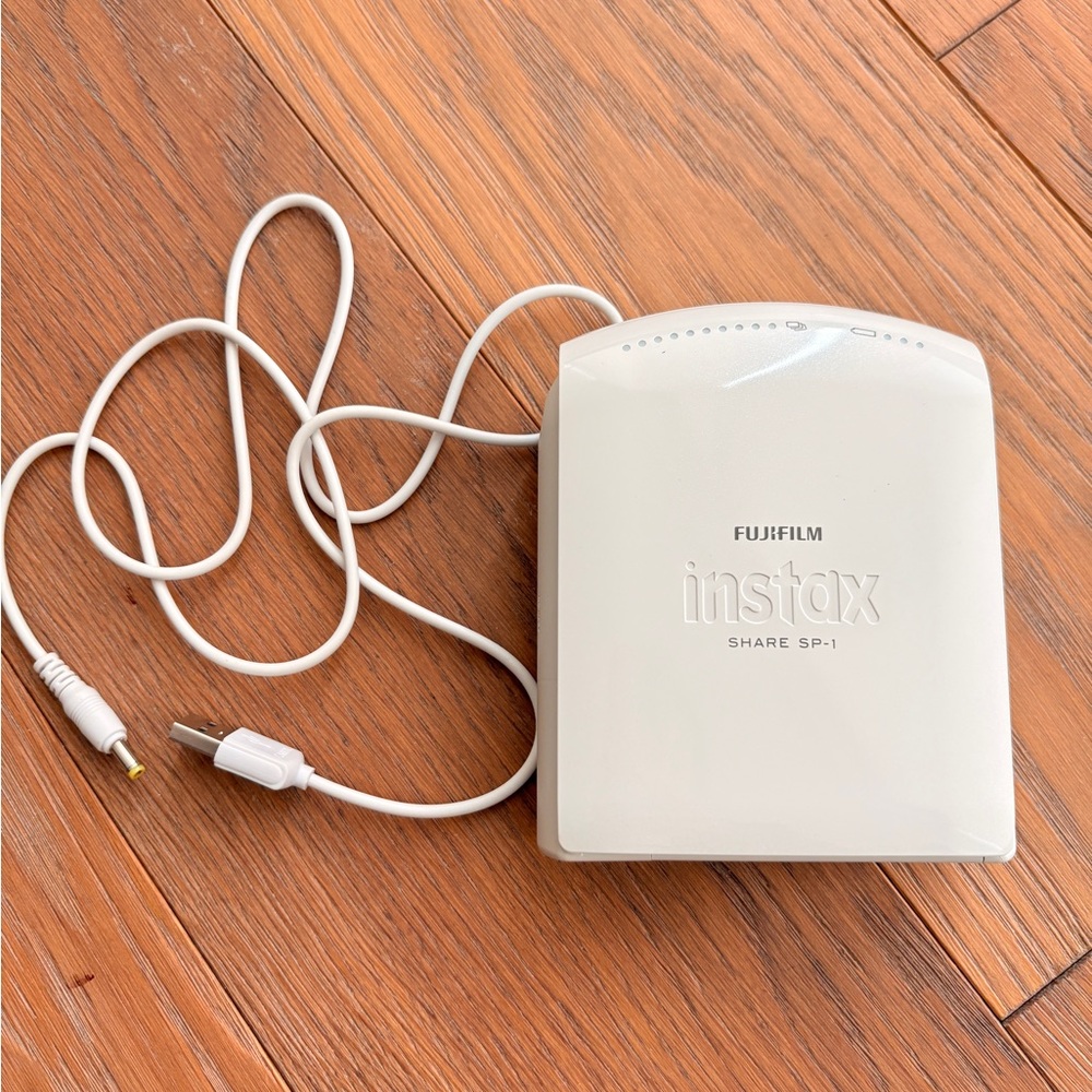 Fujifilm Instax Share SP-1 with charging cord